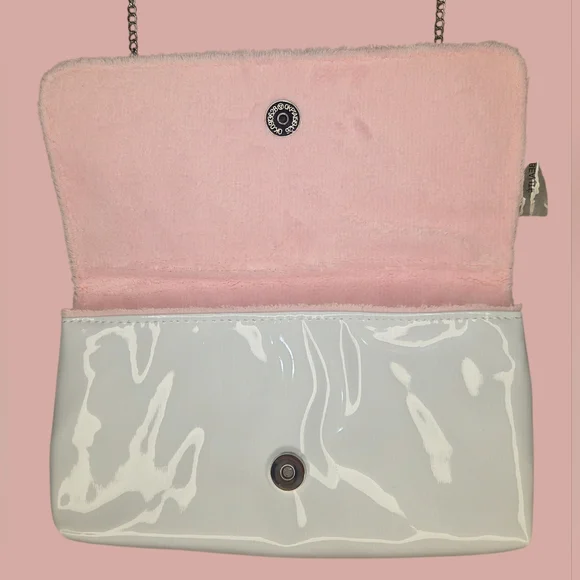 Chanel Patent Leather Crossbody - White/Pink - VIP - Picture 6 of 8